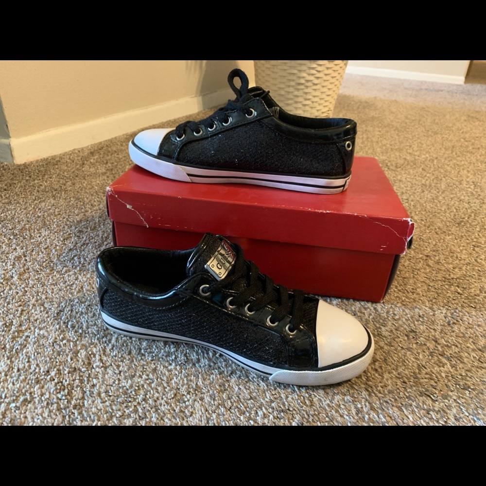 Guess Sneakers